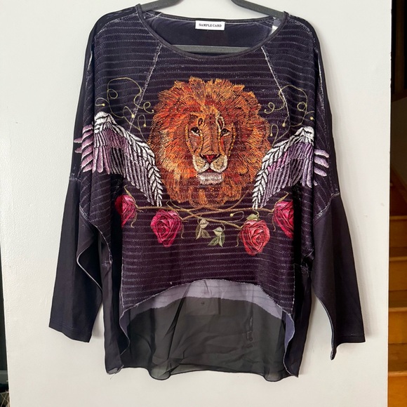 sample card Tops - SAMPLE CARD Black Mixed Media Lion Sequined Long Sleeve Top